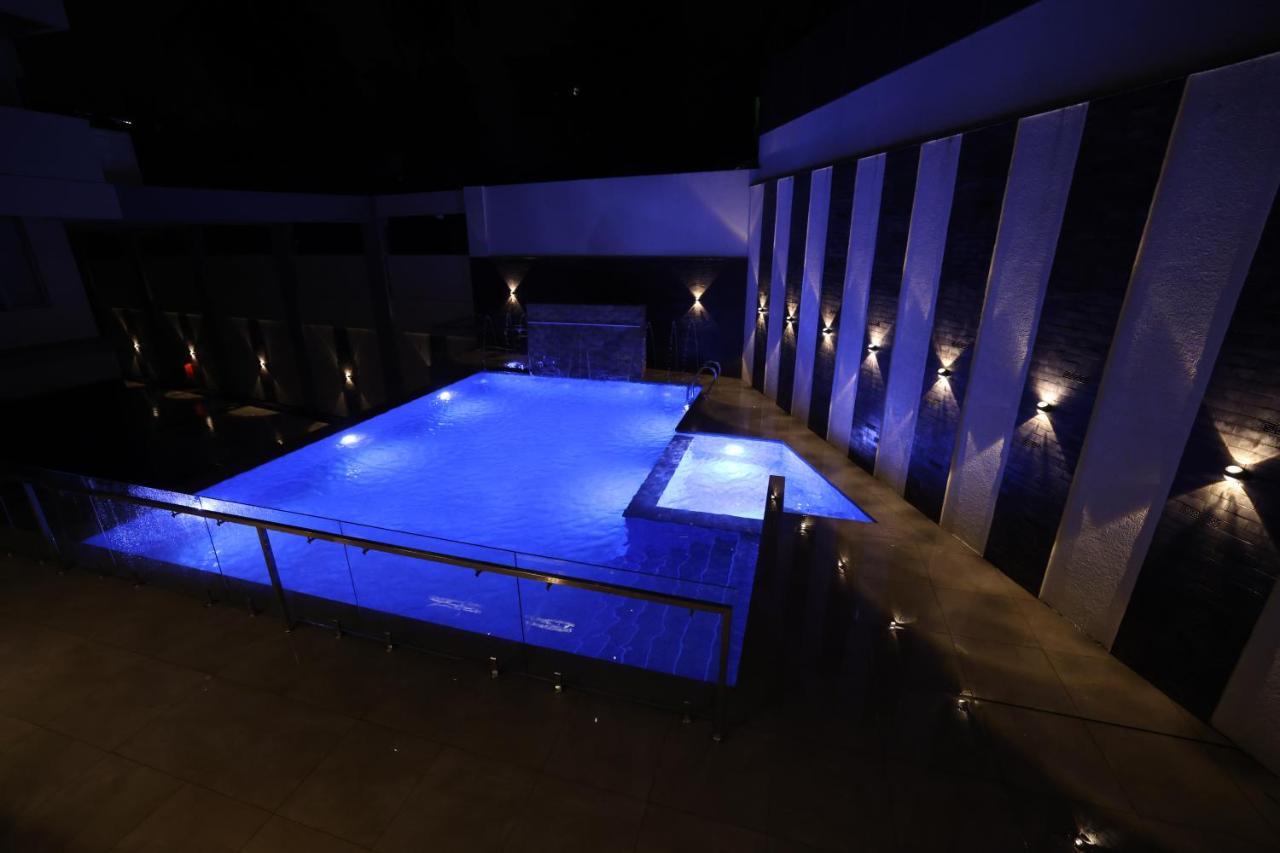 Aj Grand Hotel Mangaluru Zewnętrze zdjęcie