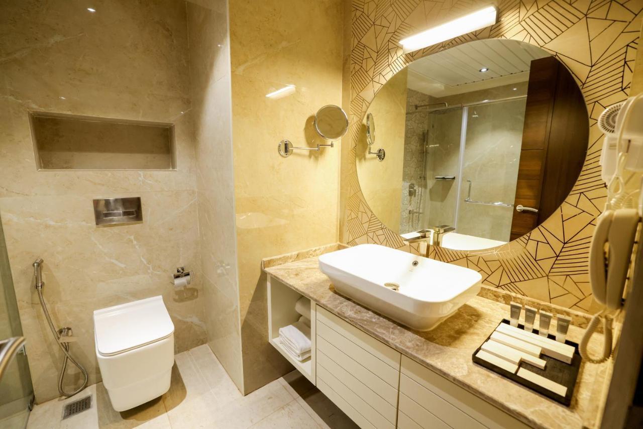 Aj Grand Hotel Mangaluru Zewnętrze zdjęcie