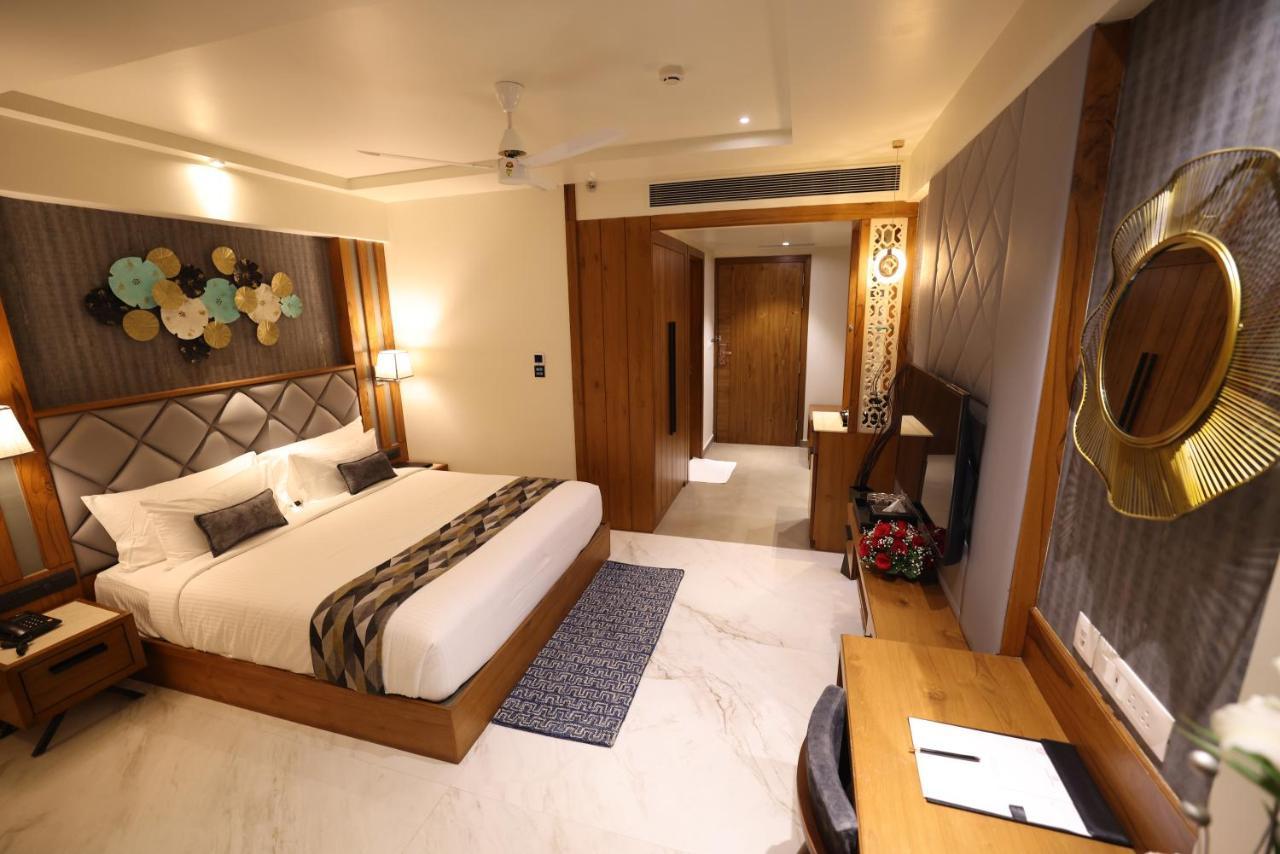 Aj Grand Hotel Mangaluru Zewnętrze zdjęcie