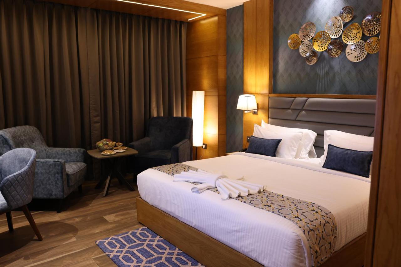 Aj Grand Hotel Mangaluru Zewnętrze zdjęcie