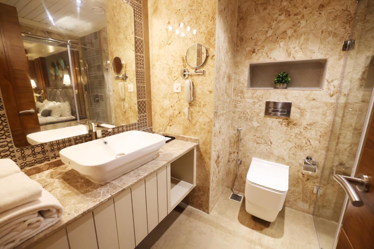 Aj Grand Hotel Mangaluru Zewnętrze zdjęcie