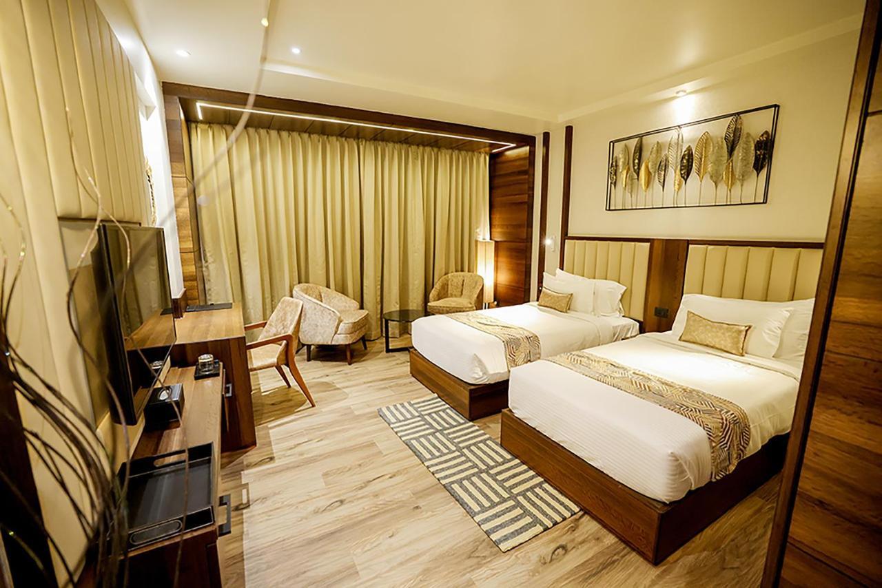 Aj Grand Hotel Mangaluru Zewnętrze zdjęcie