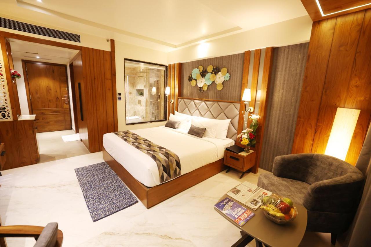 Aj Grand Hotel Mangaluru Zewnętrze zdjęcie