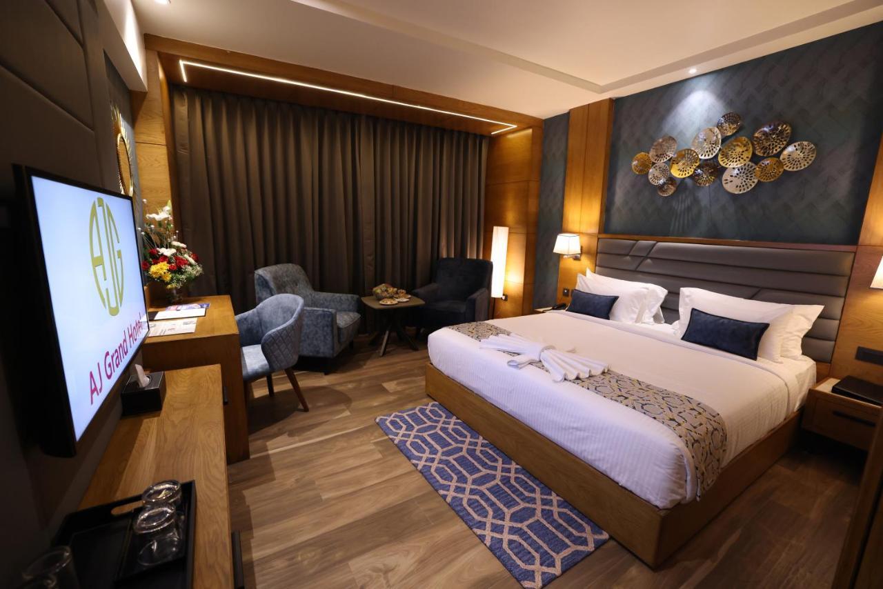 Aj Grand Hotel Mangaluru Zewnętrze zdjęcie